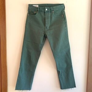 Gap Cheeky Straight High Rise Jeans with Washwell